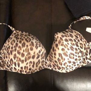 Beautiful Victoria’s Secret Bra